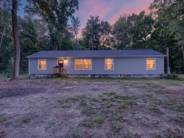 House for sale in Lakeview, Michigan