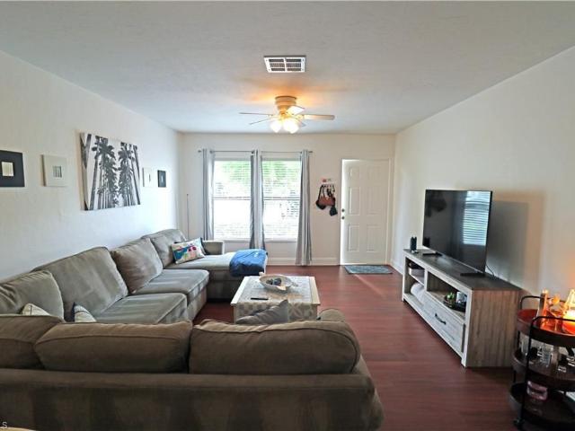 Townhouse for rent in Fort Myers, Florida