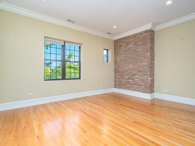Apartment for rent in Chicago Park, Illinois
