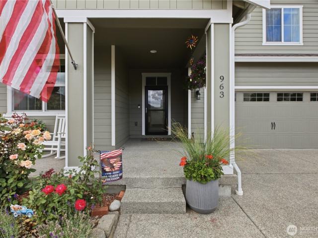 House for sale in Enumclaw, Washington