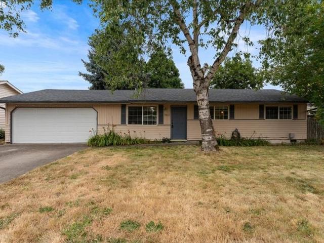 House for sale in Oregonia