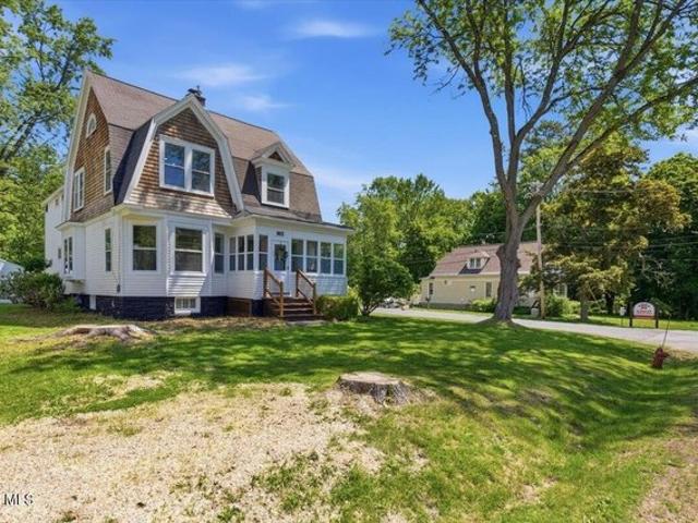 House for sale in Saratoga, New York