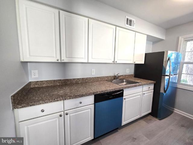 Condo for sale in Virginia