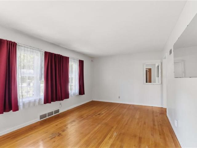 House for sale in Bannister Manor, Kansas City