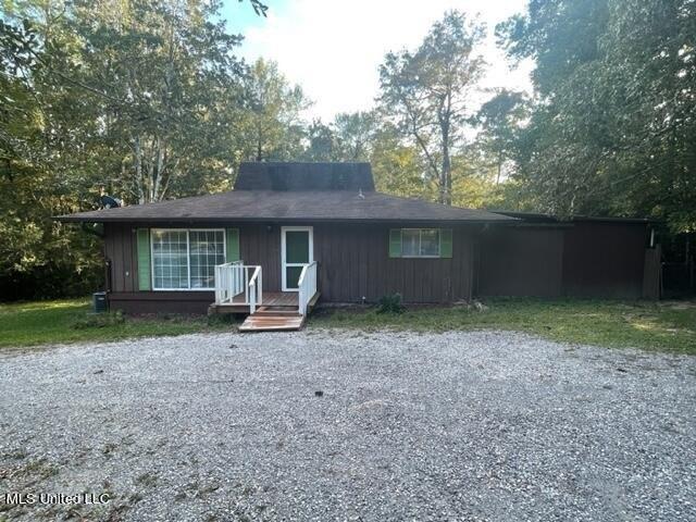 House for sale in Diamondhead, Mississippi