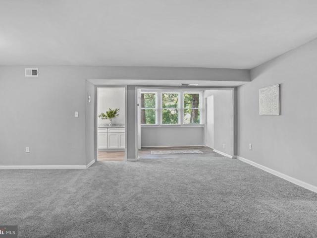 Condo for sale in Annapolis Junction, Maryland