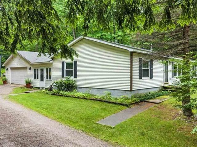 House for sale in Alanson, Michigan
