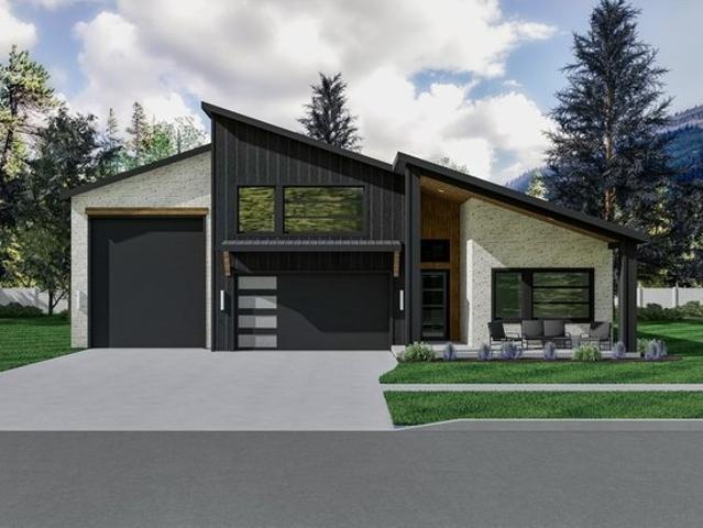 House for sale in Hayden, Idaho
