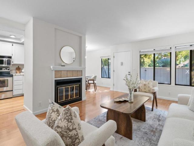 Condo for sale in Fruitdale, San Jose