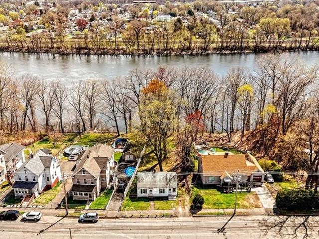 House for sale in Hampden, Massachusetts