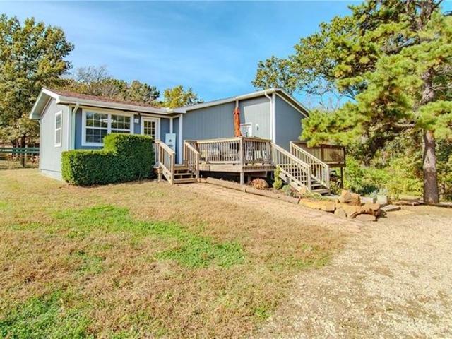 House for sale in Warrensburg, Johnson County