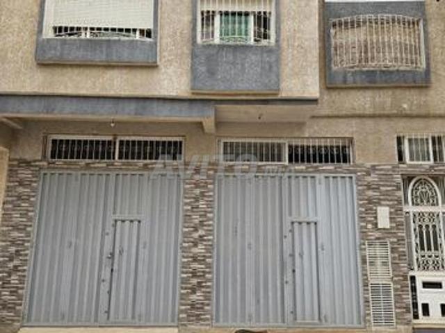 Local commercial location à Fès