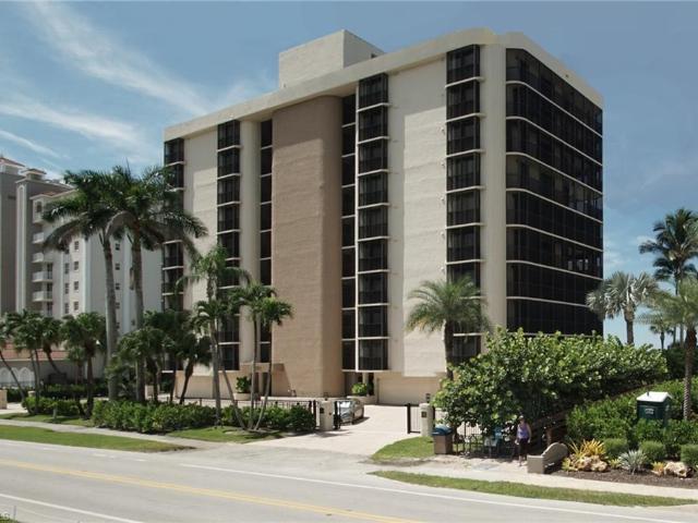 Condo for sale in Naples, Florida