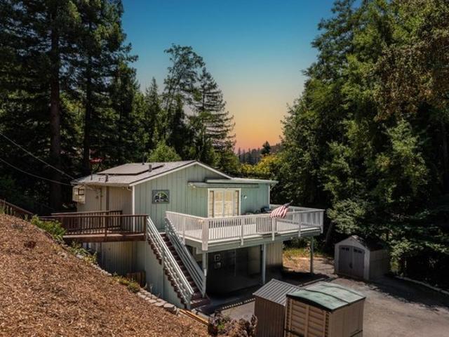 House for sale in Ben Lomond, California