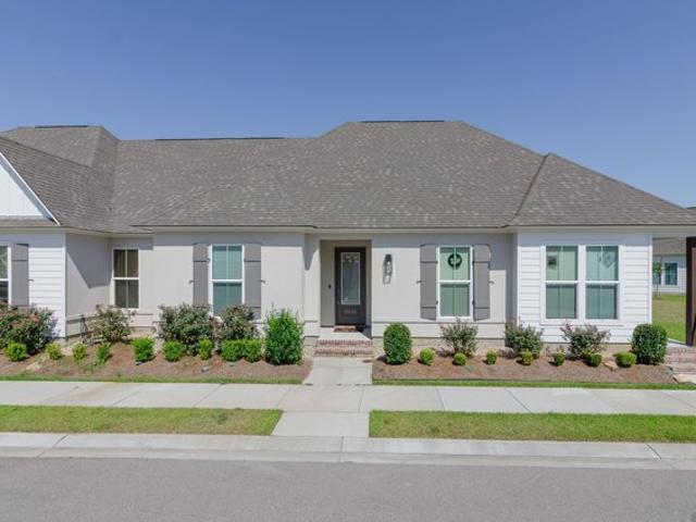 Townhouse for sale in Baton Rouge, Louisiana