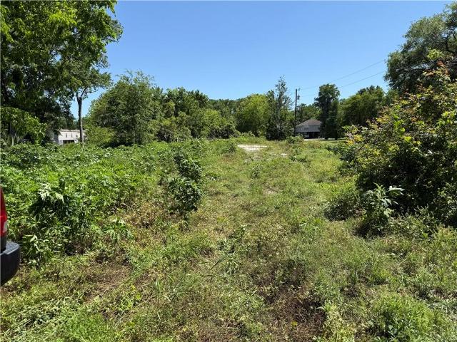 Land for sale in Barataria, Louisiana
