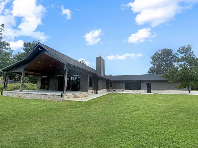 House for sale in Chickamauga, Georgia