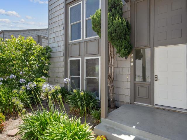Townhouse for sale in Foster City