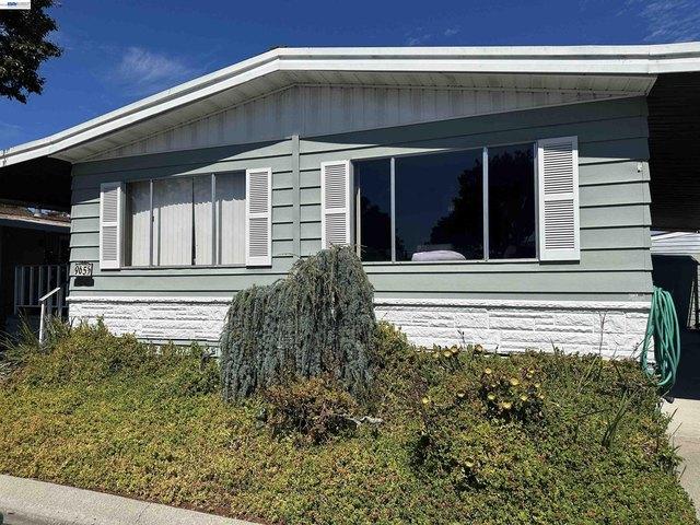 House for sale in Hayward, California
