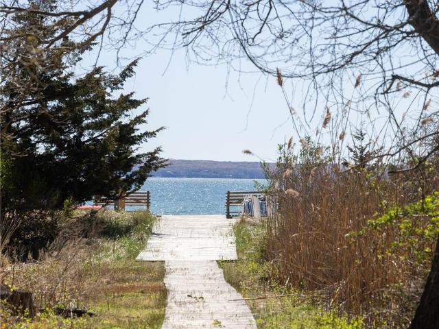 Land for sale in Smith Road, Town of Southold