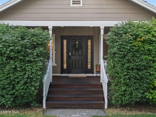 House for sale in Hayden, Idaho