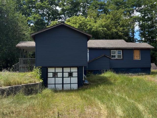 House for sale in Hartland, Michigan