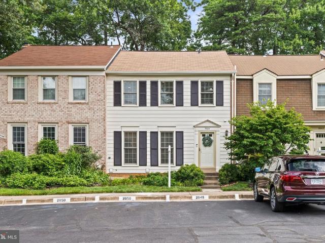 Townhouse for sale in Virginia