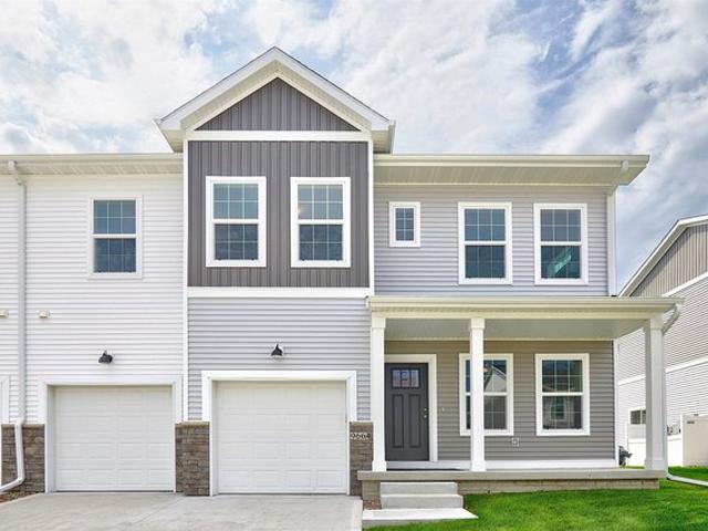 Townhouse for sale in West Des Moines, Iowa