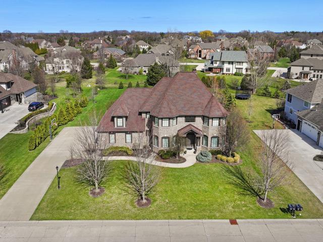 House for sale in Meadowdale Estate's, Pleasant Prairie