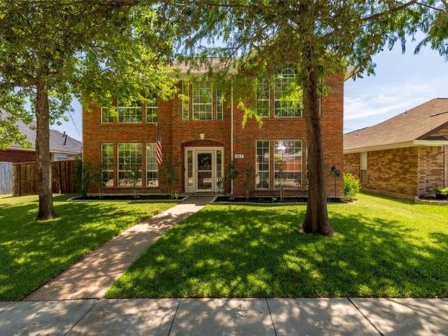 House for sale in Denton, Texas