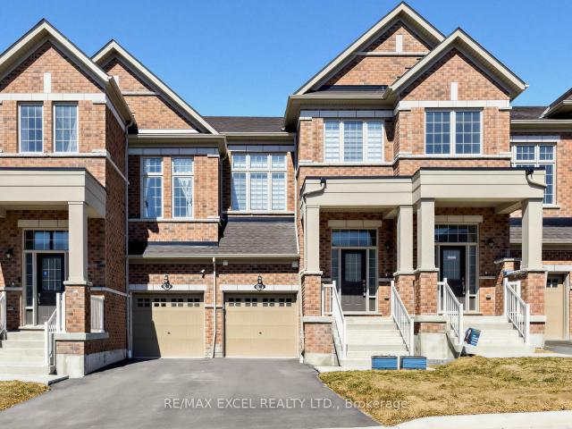 Townhouse for sale in Woburn, Ontario