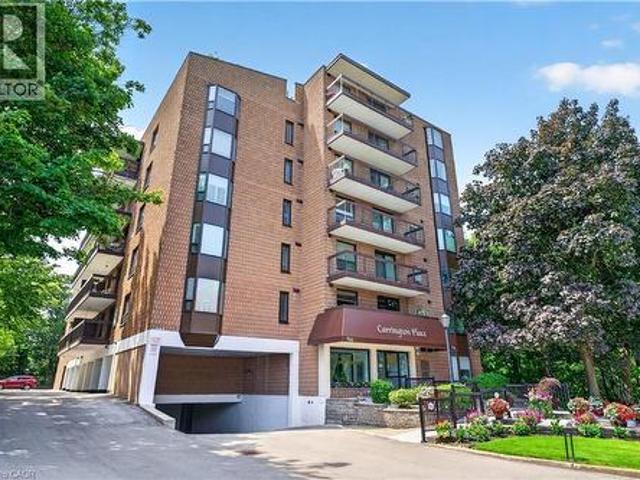 Condo for sale in Stoney Creek, Hamilton