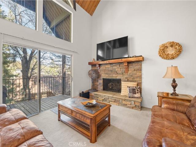 Condo for sale in Cedar Glen, California