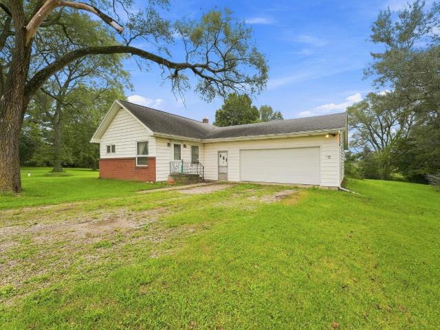House for sale in Pierceton, Indiana