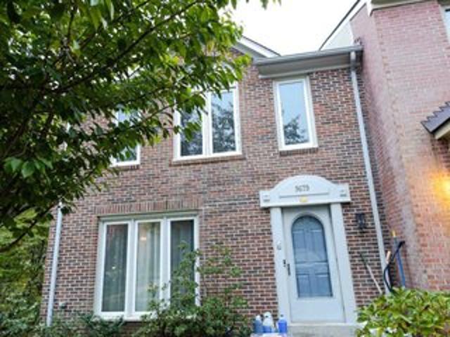 Townhouse for sale in Burke Village, Burke