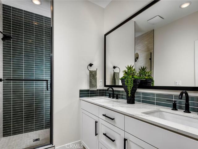 Townhouse for sale in Covina, California