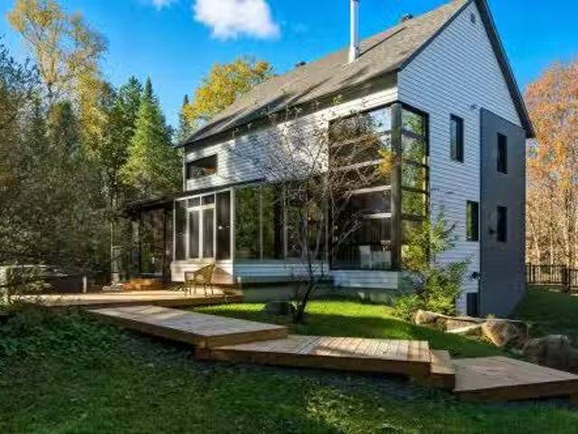 House for rent in Laurentides, Quebec