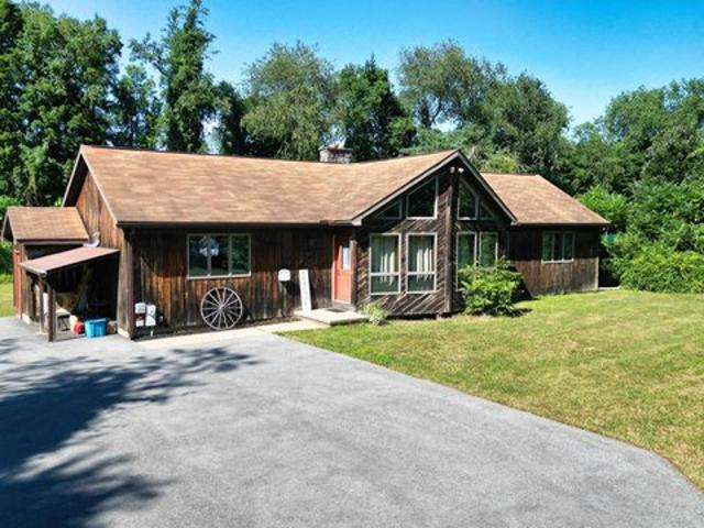 House for sale in Cleverdale, New York
