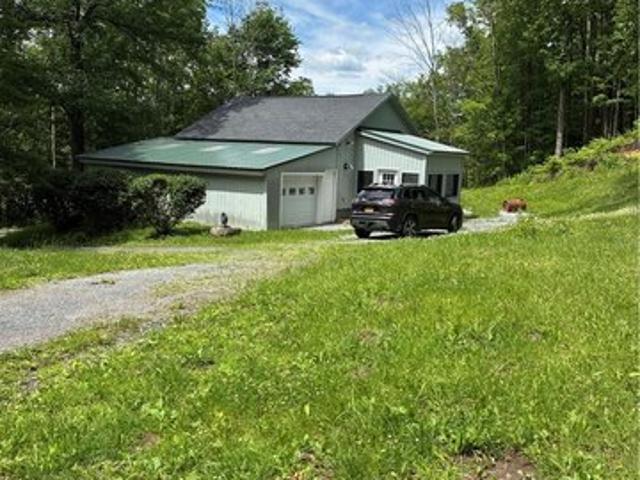 House for sale in Oneida, New York