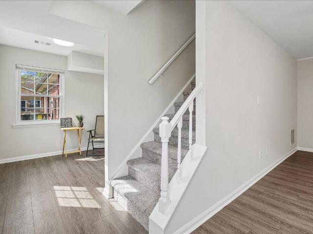 Condo for sale in Virginia