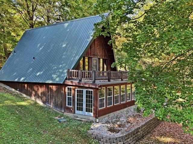 House for sale in Morgantown, Morgan County