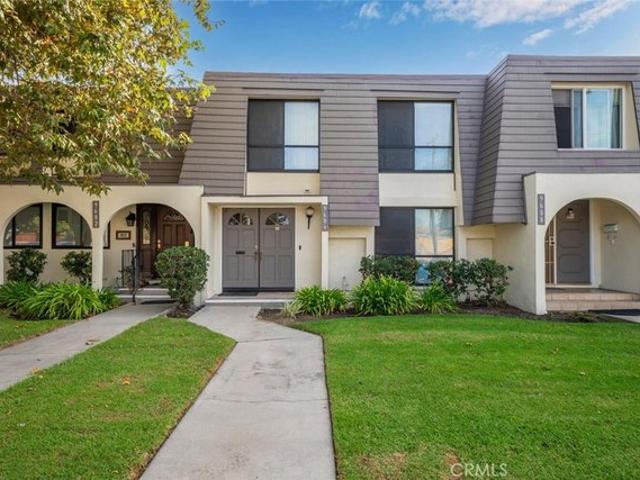 Townhouse for sale in Cypress, California
