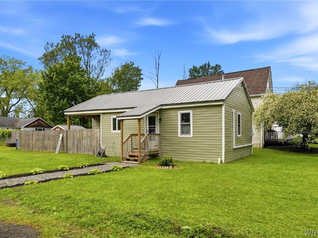 House for sale in Irving, New York