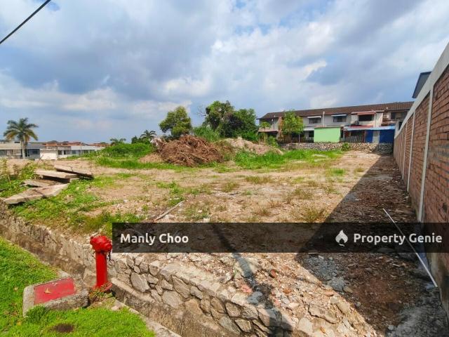 Property for sale in Malaka