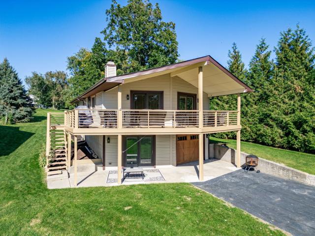 House for sale in Davis, Stephenson County