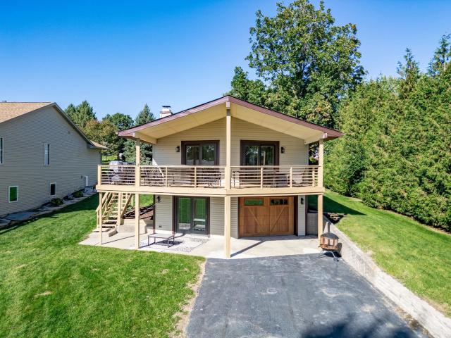 House for sale in Davis, Stephenson County