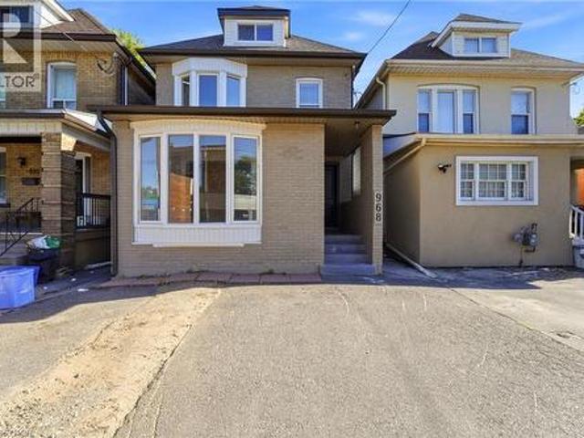 House for sale in Ancaster, Ontario