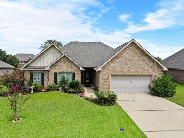 House for sale in Daphne, Alabama