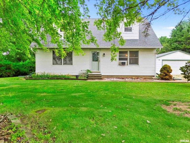 House for sale in Knoxville, Illinois