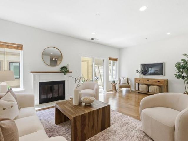 Townhouse for sale in Sunnyvale, California